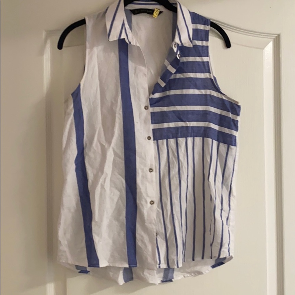 Zara blue and white top